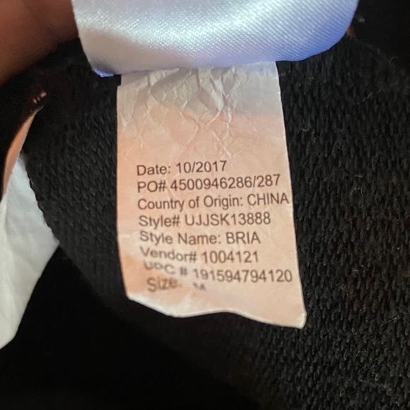 Jessica Simpson Black embroidered sweatshirt - Picture 8 of 9